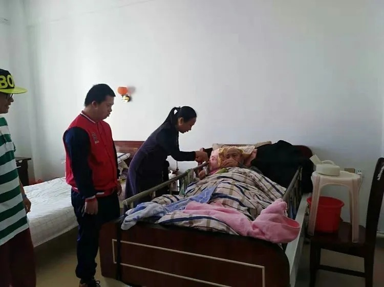 盘锦仁济医院赠卵试管婴儿的费用是多少？赠卵试管婴儿的费用可以报销吗？